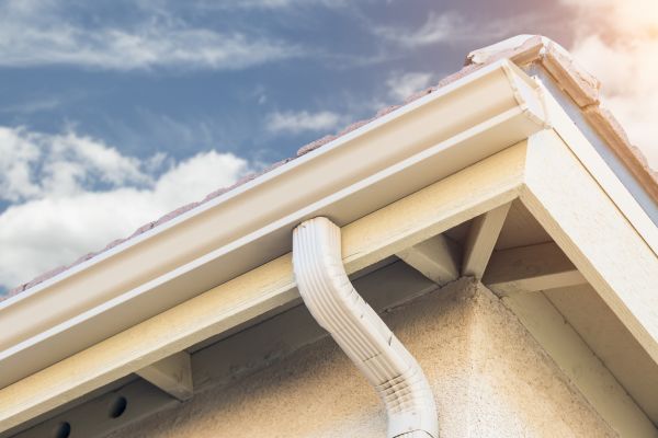 Seamless Gutter Replacement in Arvada
